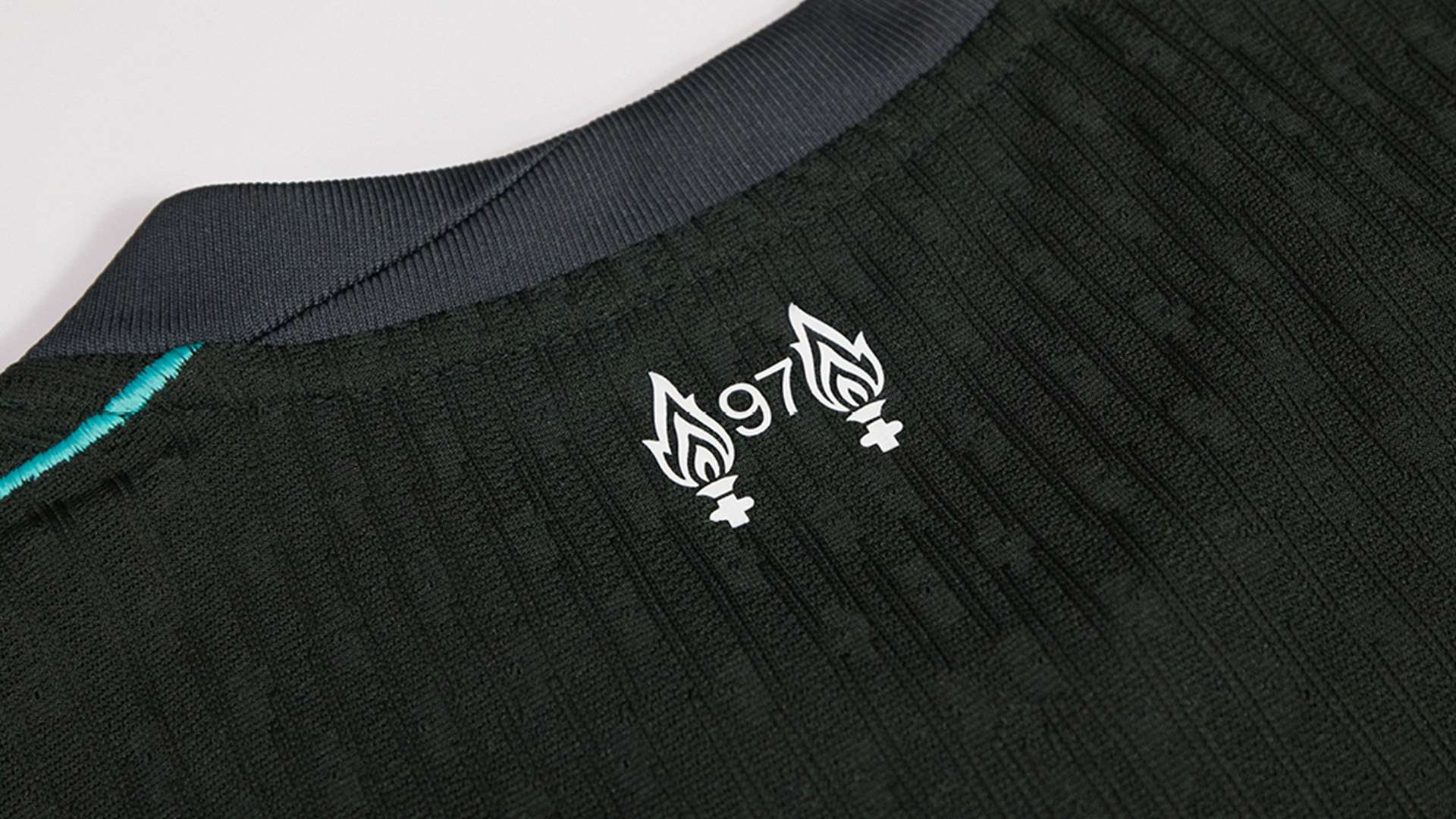 城少量的射